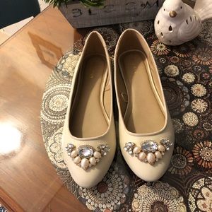 Jeweled cream color flats by Torrid. Size 12